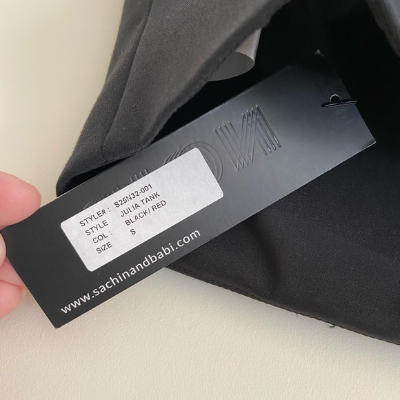 NWT Gorgeous black and red crop top - Picture 5 of 7